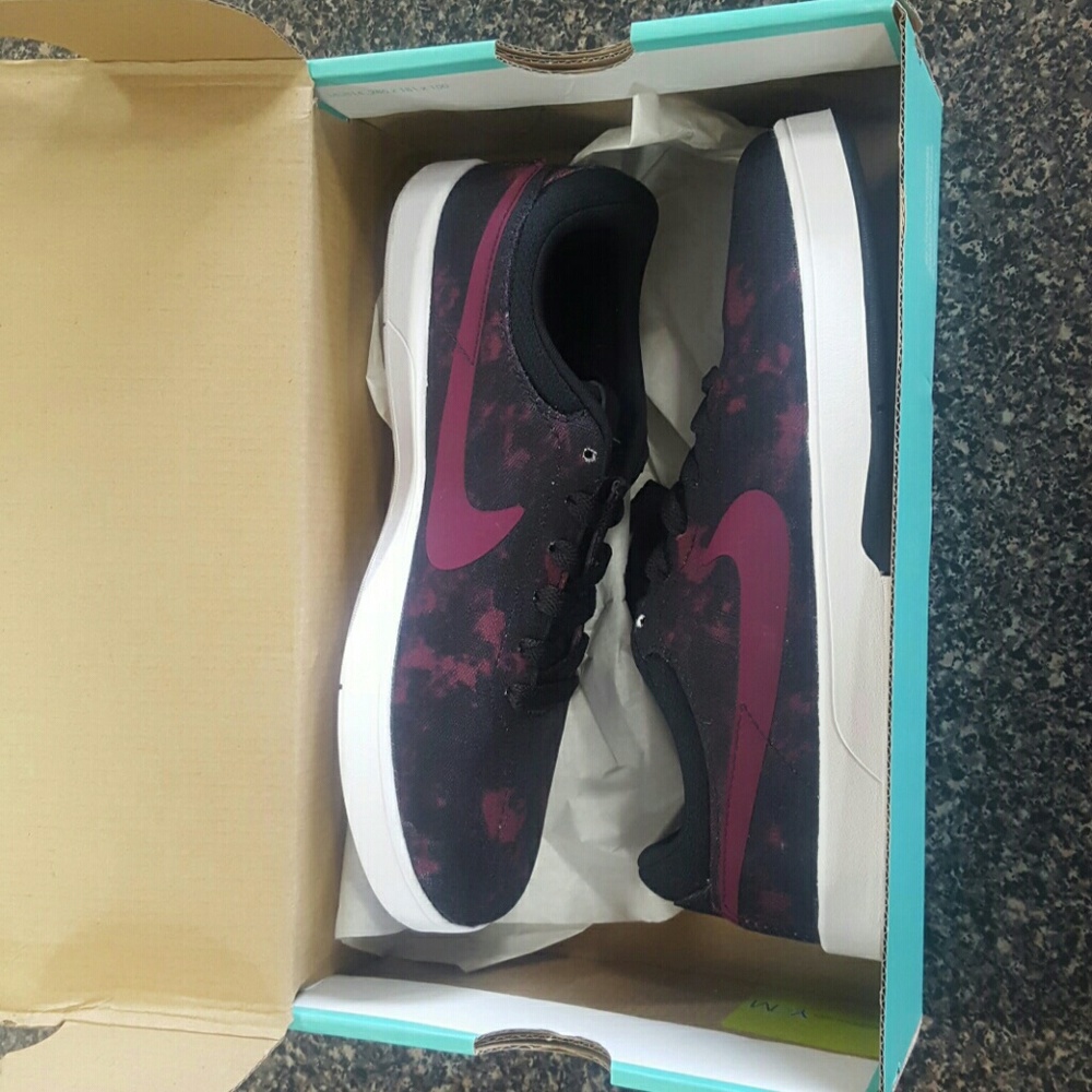 Nike Eric Koston CNVS (GS)